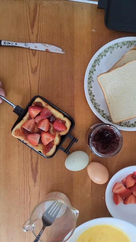 camping breakfast recipe strawberry french toast pie iron sandwiches