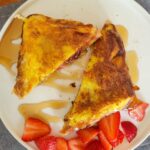 strawberry french toast recipe for camping breakfast in camp cooker