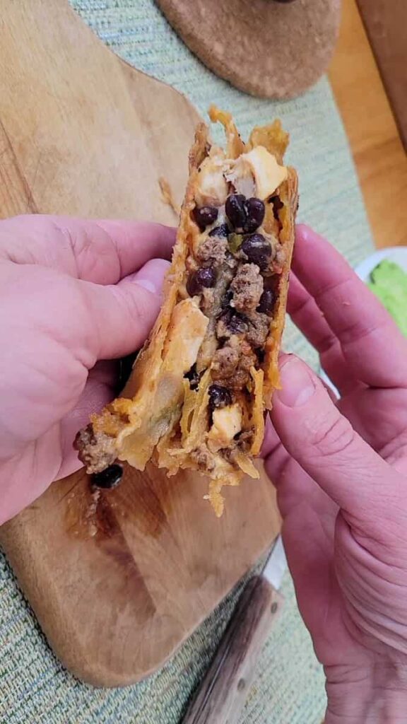 pie iron recipe to make campfire tacos