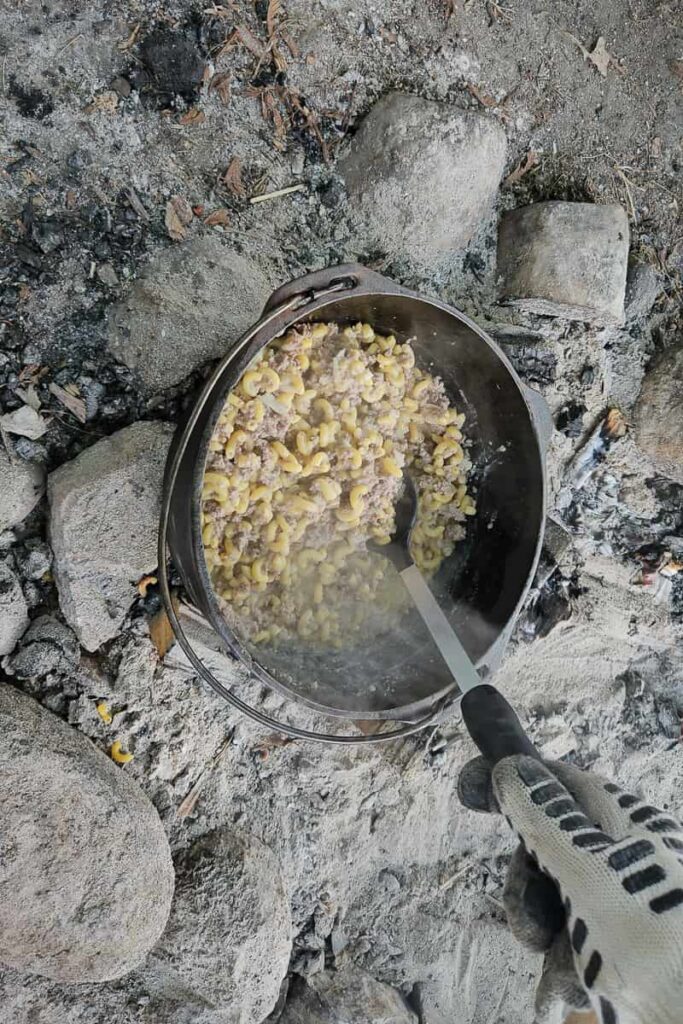easy mac and cheese over the campfire