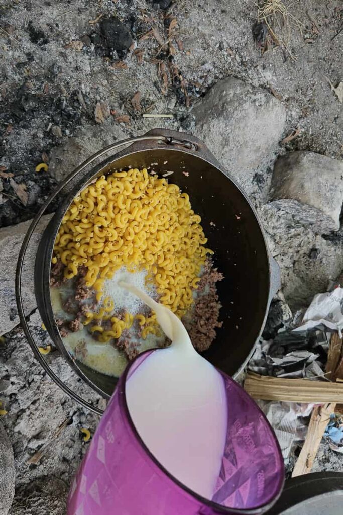 camping dinner idea one pot macaroni and cheese beef casserole