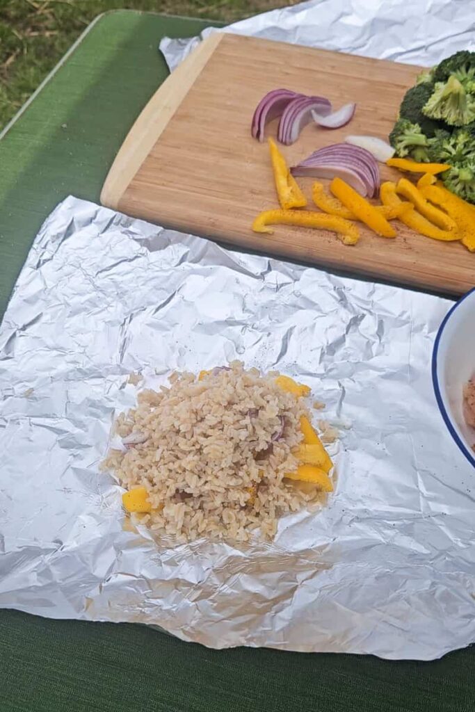 how to cook rice in a foil packet over grill or campfire